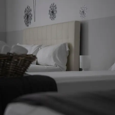 Arch Guest house Rome