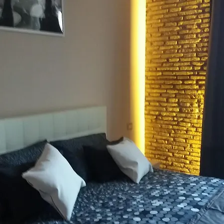 Guest house Arch