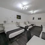 Arch Konukevi 4*