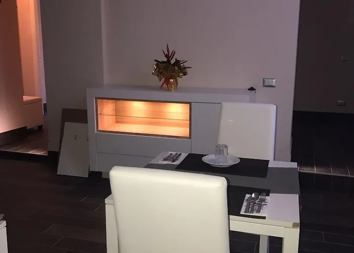 拱形罗马套房旅馆