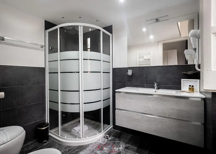 ゲストハウス アーチ スイーツ ローマ